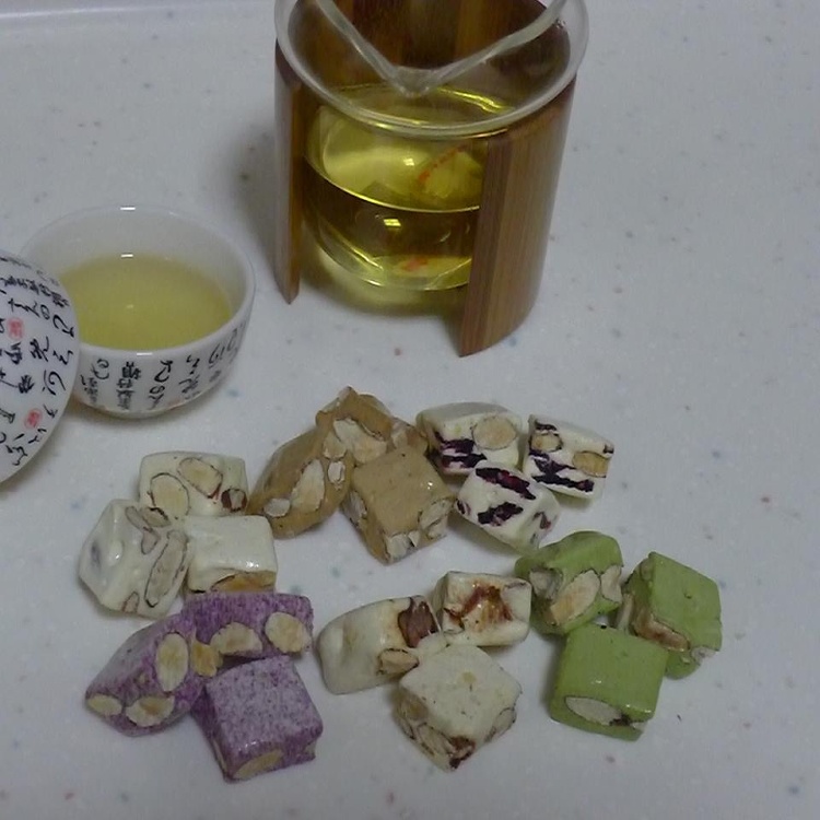 小盒骰子牛軋糖 ( 150G)