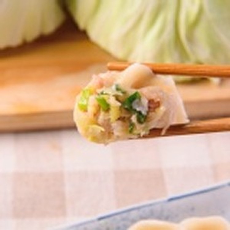 【秝秝飽滿手工水餃】高麗菜豬肉水餃