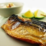 (中)薄塩鯖魚 特價：$29