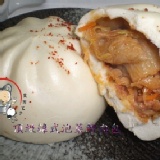 頂級韓式泡菜鮮肉包(15個裝)(130公克/個)，原價270元，衝店團只要180元，愛合購限量搶購 特價：$180
