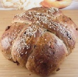 菲諾坊 - 歐式黑麥酒漬果仁麵包 【特賣優惠】大顆精裝版６００ｇ 老麵 (自製天然酵母葡萄培養菌種)