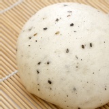 四平手工饅頭_芝麻包 特價：$22