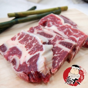 霜降帶骨牛小排