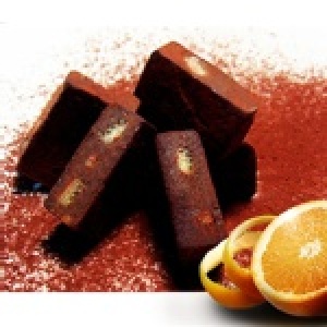 Flora 家庭號橙香橘皮60%生巧克力