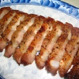 美鵝王 岩燒鹹豬肉 (約300公克)~需現烤‧煎‧炸