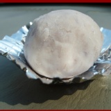 金芋屋 金芋球(原味) 純天然無添加的金芋球--嚴選大甲芋頭、瑞穗鮮乳及糖 黃金比例製作 特價：$45