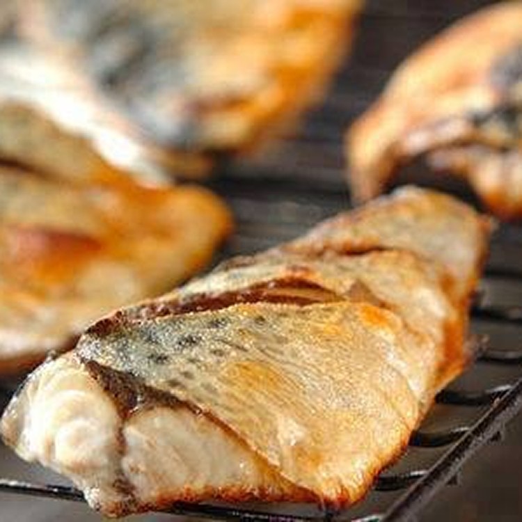 頂級挪威薄鹽鯖魚片 規格｜每包170g±10%。