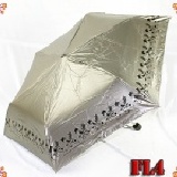 ☆舞蝶花語四折色膠手開傘☆最新防風水滴狀包蝶結構設計 FL4淡金色 《極短＊超輕量＊超防風＊百分百抗UV完全遮陽不透光＊加贈測紫外線吊飾》