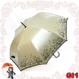 ☆凡爾賽宮廷蕾絲色膠自動長傘☆《2012年最新科技雙色布+彩色膠＊完全遮陽不透光可降溫5~8度》 GI1金黃色《台塑福懋傘布210條滌綸雙色布不沾水＊寬版弧形蕾絲花邊+藤蔓花朵圖案》 特價：$332