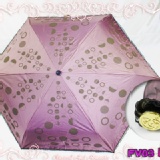 熊熊的甜甜圈三折蕾絲色膠手開傘★完美的三效合一《超輕量.超不沾水.100%抗UV》結合多項功能,全部