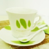 國際知名品牌新骨瓷咖啡杯組+匙 全新限量絕版品 限量5折優惠 要買要快唷~ 特價：$90