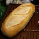 維也納牛奶麵包 ( 不含餡料 ) / 條(適合冷凍)