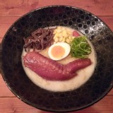 霸王手羽先拉麵/豚骨湯頭