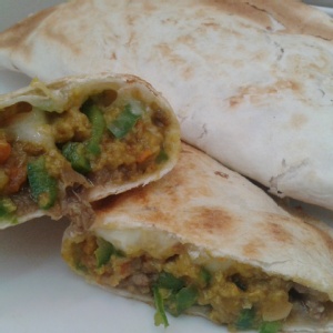 枕頭披薩 青醬鮮菇 特價：$59