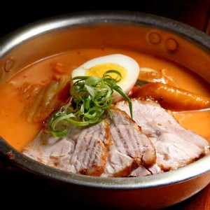 【赤鳥拉麵】泡菜叉燒