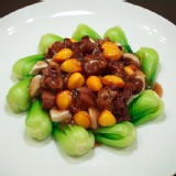 鳳眼菓杏鮑菇燴虎掌(不包括青菜) 特價：$780