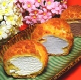 日式冰心泡芙 牛奶*6.巧克力*6.芋頭*6 特價：$180