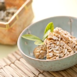 【志明花生糖】超值組：花生糖(罐)+芝麻糖(罐) 特價：$340