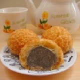 黑芝麻泡芙（6粒／盒） 黑芝麻泡芙（6粒／盒） 特價：$70