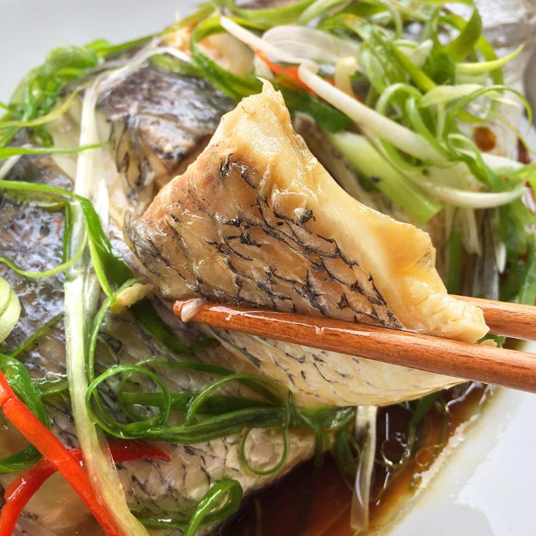 【五朝港水產】 台灣鮮凍金目鱸魚|整隻三去|肉質鮮美|台灣特產|當季現撈|屏東特產