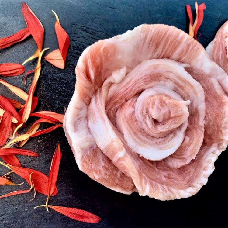 頂級松阪豬肉|黃金六兩|西班亞進口|油脂均勻|爽脆口感|饕客首選|獨特口感