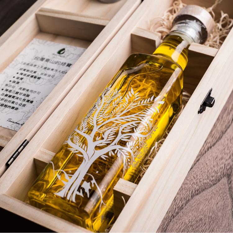 台灣精華-冷壓苦茶籽油禮盒