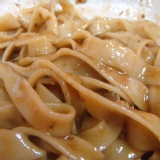 功夫醬拉麵 麵Q口感層次豐富CP值超高(功夫特調醬料.手工拉麵1入) 特價：$18