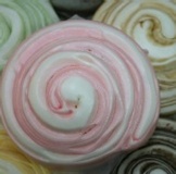 大理石草莓饅頭 特價：$11