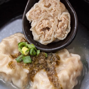 鮮肉大餛飩
