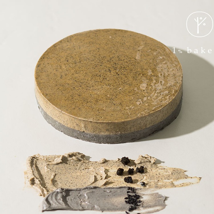 【特濃雙層】直火·焙茶佐黑芝麻重乳酪-6吋