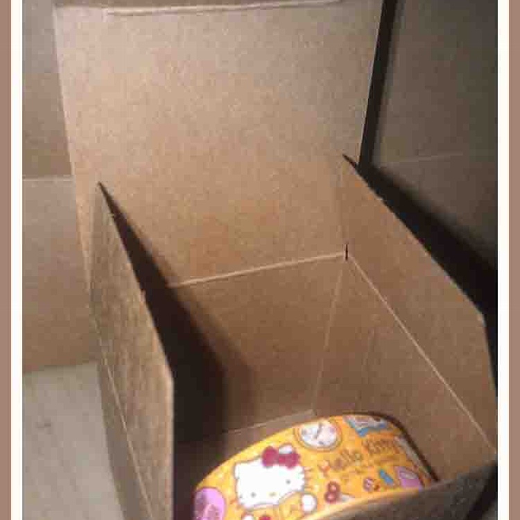 E-2046日本底普通盒正立方形正方形牛皮紙空盒