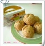 每日狂銷上千顆~~金萱主打~韓國麵包!! 6粒100元~滿20盒以上~一盒只算你90元喔!