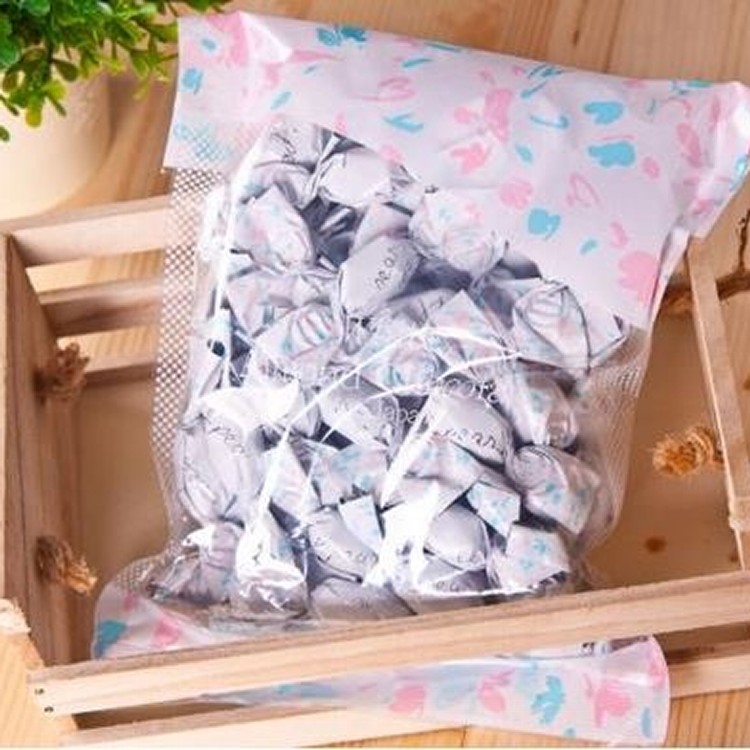 日本北海道--杏仁白巧克力/提拉米蘇巧克力