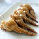 泡菜雞翅 泡菜手羽先 ----【居酒屋超人氣料理】 特價：$150