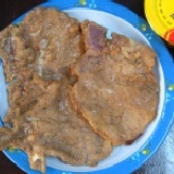 香豬排 古早味豬排肉(帶骨) 385公克±10%單項訂購僅接受10包起的訂單,滿額2500元免運費,再送豬排 特價：$135