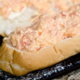 龍蝦沙拉 ~顏師父~是目前從北到南.大家最喜愛的口味,好吃到一直追加的人氣商品