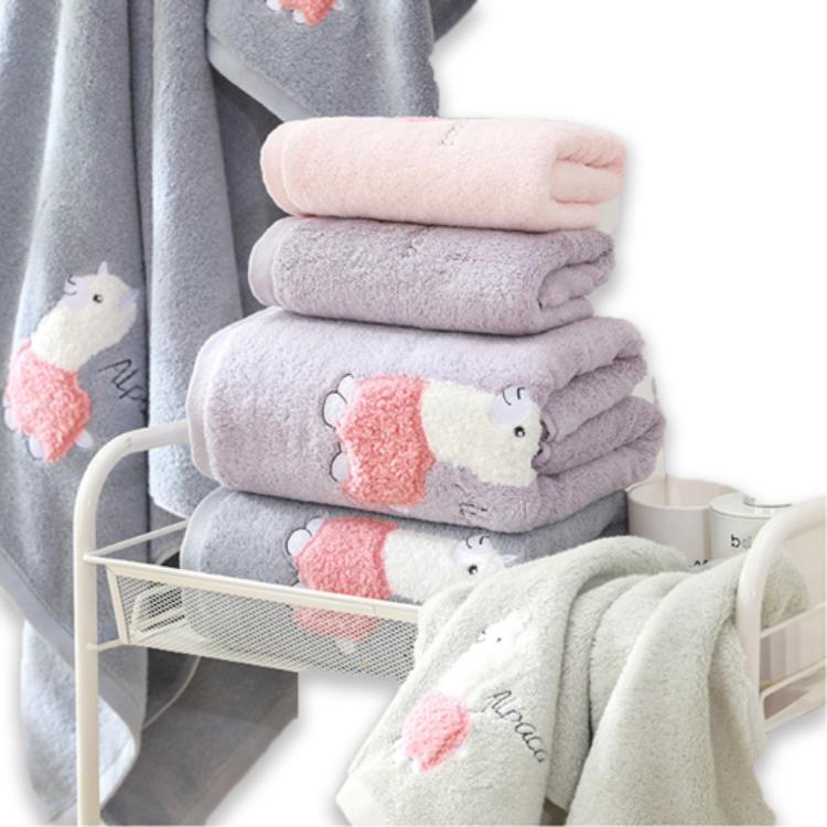 【HKIL-巾專家】可愛羊駝純棉浴巾(紫色/灰色/綠色/粉色 任選)