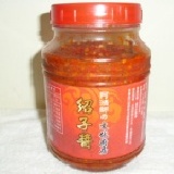 香辣紹子醬(家庭號) 以較簡易的包裝和較大的容量降低成本 回饋給愛用者 比小瓶裝划算許多 特價：$280