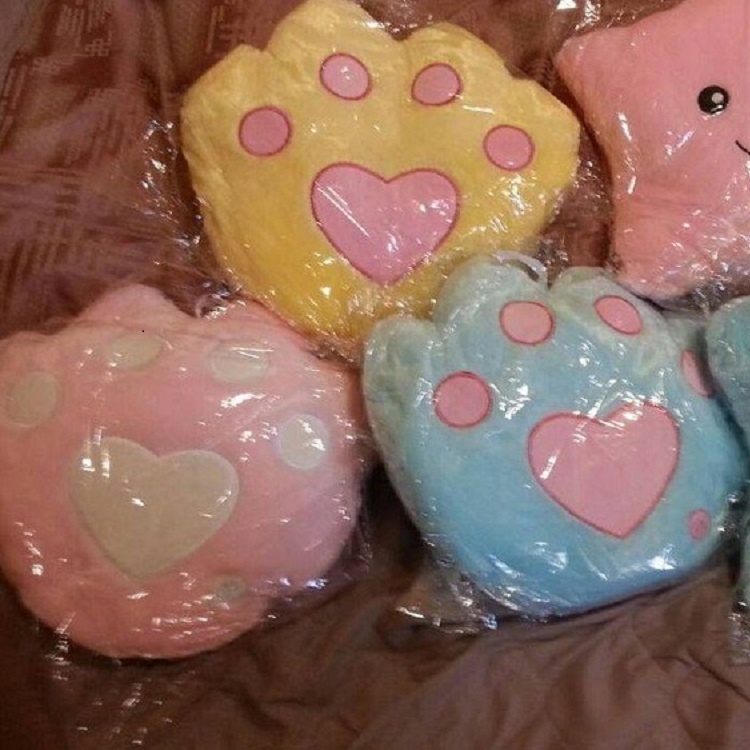 七彩星星/熊掌 可愛發光音樂抱枕靠墊