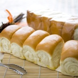 微波牛奶麵包 完全不加水烘焙原味呈現