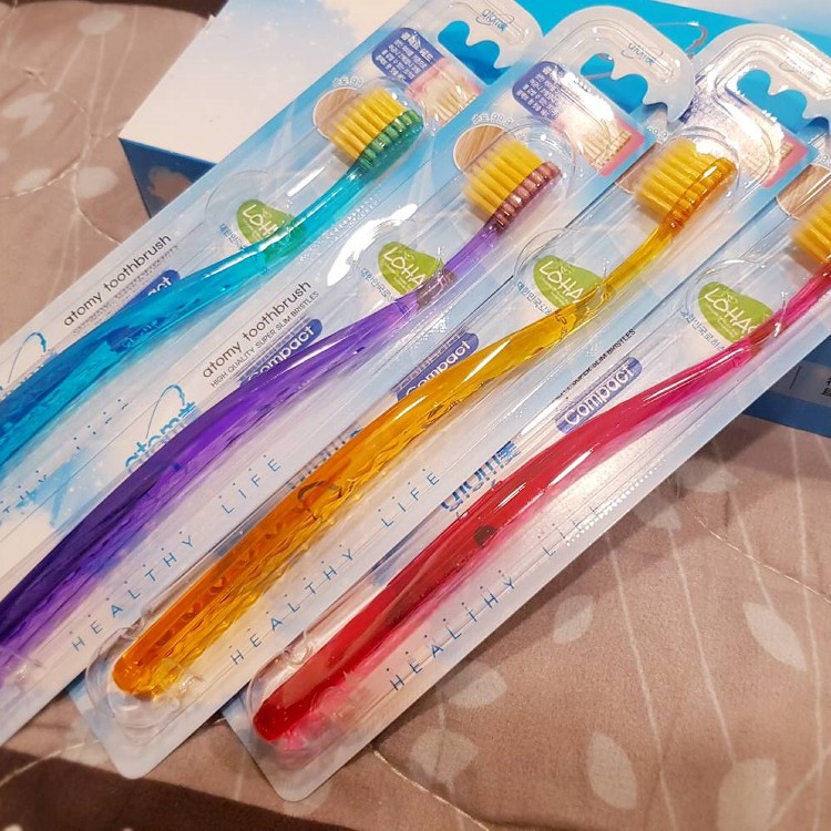 艾多美 牙刷(小型刷頭) 一只 拆裝