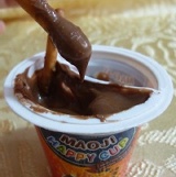 快樂杯(巧克力+棒餅)