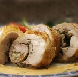 香草乳酪雞腿捲 每捲約重300g 特價：$100