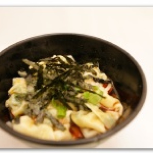 鮮肉紅油炒手 10(顆)附炒手醬 (己打折) 特價：$40