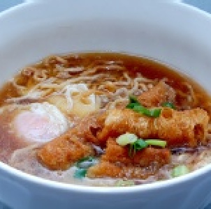沖繩魚湯麵 (組) 包含 濃縮日式高湯 與 特製麵條 各1份