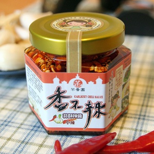 香不辣-蒜酥辣醬《小辣》 特價：$120