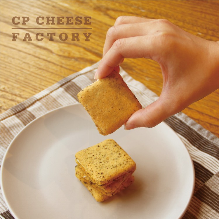 【超品起司烘焙工坊】素馨蜜香紅茶巧克力夾心餅乾禮盒