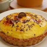 櫻瑛美代子 北海道冰鎮乳酪派 (芝麻冰霜夾心) 最香濃的口感