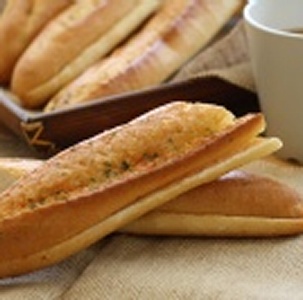 九州博多チャーミング 明太子魔杖Mentaiko Baguette明太子バゲット