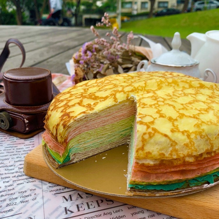 【麥麥先生】寵愛媽咪預購!! 買彩虹千層蛋糕 送 狗狗冰(口味隨機)